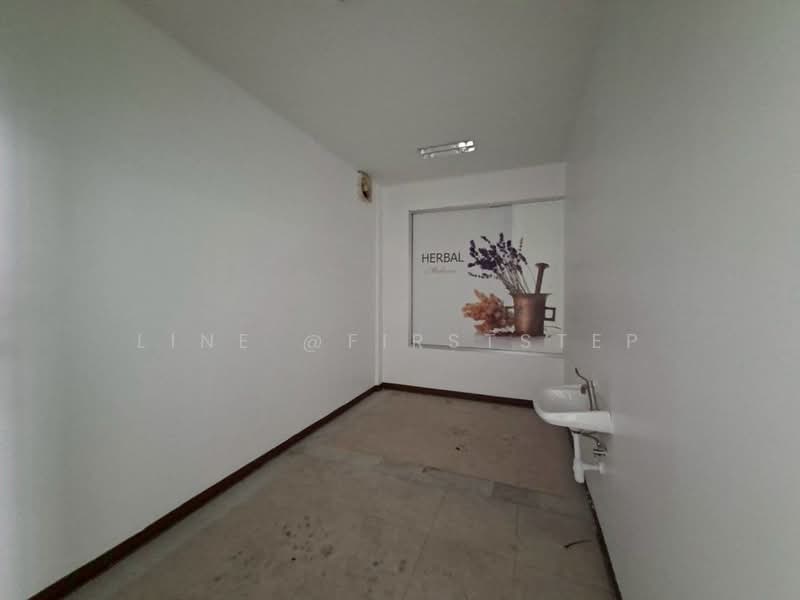 Commercial House, Sukhumvit 77 - Onnut 30, Near BTS Onnut and BTS Bangchak, Bangkok, On Nut, Suan Luang, Bangkok, , 300 sqm, Shophouse For Rent, by LINE @firststep, 500265402 - DDproperty.com
