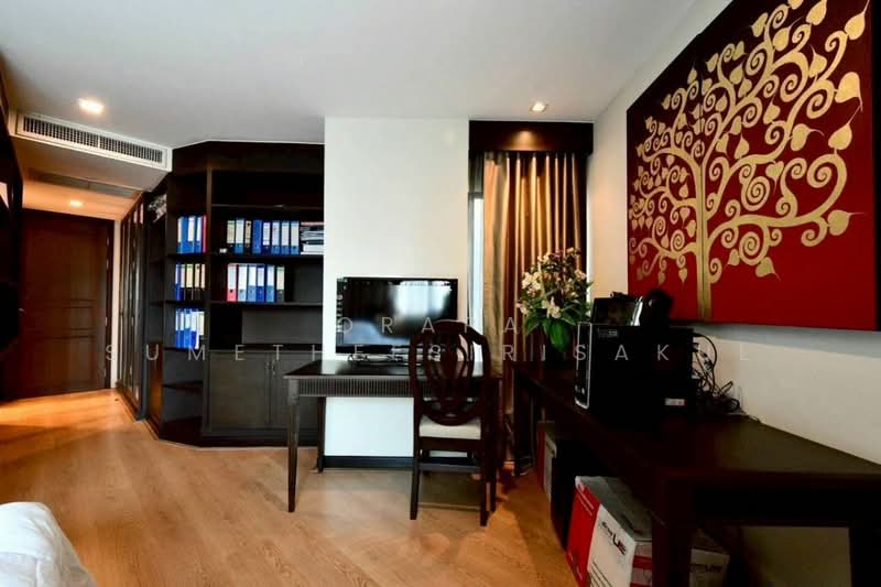 Sathorn Gardens, Bangkok, 39 South Sathorn Road, Thung Maha Mek, Sathon, Bangkok, 3 Bedrooms, 230 sqm, Condo For Sale, by Orapa Sumetheesirisakul, 500265410 - DDproperty.com