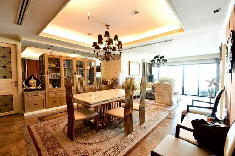 Sathorn Gardens, Bangkok, 39 South Sathorn Road, Thung Maha Mek, Sathon, Bangkok, 3 Bedrooms, 230 sqm, Condo For Sale, by Orapa Sumetheesirisakul, 500265410 - DDproperty.com