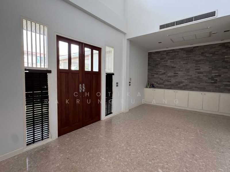 4-BR House, Bangkok, Bang Ra Mat, Taling Chan, Bangkok, 4 Bedrooms, 445 sqm, Single Detached House For Rent, by Chotika   Rakrungrueang, 500265473 - DDproperty.com