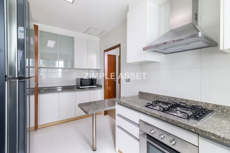 The Residence Sukhumvit 24 : เดอะ เรสซิเดนซ์ สุขุมวิท 24, กรุงเทพ, ซอยสุขุมวิท 24, คลองตัน, คลองเตย, กรุงเทพ, 160 ตร.ม., อพาร์ทเมนท์ ให้เช่า, โดย Khun Zia, 500265474 - 3 Bedrooms 200 sqm. - DDproperty.com