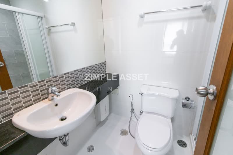 The Residence Sukhumvit 24, Bangkok, Soi Sukhumvit 24, Khong Tan, Khlong Toei, Bangkok, 2 Bedrooms, 160 sqm, Apartment For Rent, by Khun Zia, 500265474 - 4+1 Bedrooms 320 sqm. - DDproperty.com