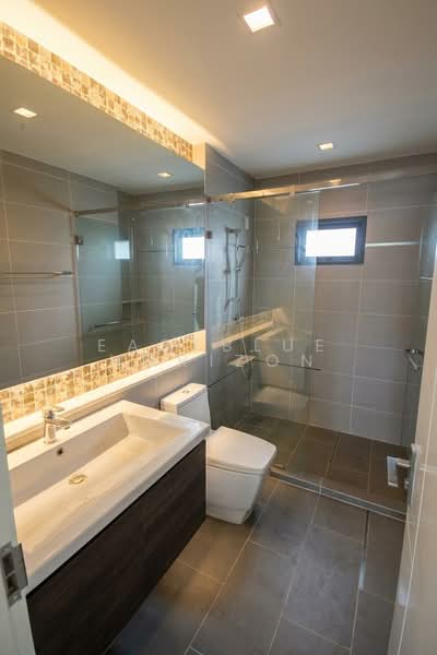 Setthasiri Onnut-Srinakarin, Bangkok, Chaloem Phrakiat Ratchakan Thi 9 Road, Prawet, Prawet, Bangkok, 4 Bedrooms, 300 sqm, Single Detached House For Sale, by Eastblue Horizon, 500265482 - DDproperty.com