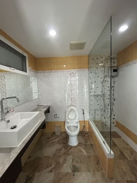 บ้านลีโอคลาสสิคเพลส, กรุงเทพ, กรุงเทพ, คลองตันเหนือ, วัฒนา, กรุงเทพ, 300 ตร.ม., ทาวน์เฮ้าส์ ให้เช่า, โดย Merri Bradley, 500265501 - DDproperty.com