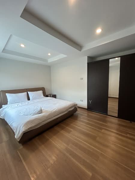 บ้านลีโอคลาสสิคเพลส, กรุงเทพ, Bangkok, Khlong Tan Nua, Watthana, Bangkok, 3 Bedrooms, 300 sqm, Townhouse For Rent, by Merri Bradley, 500265501 - DDproperty.com