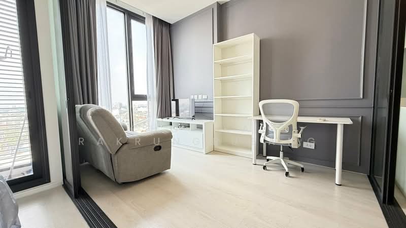 Mazarine Ratchayothin, Bangkok, Soi Phahonyothin 30, Phahonyothin Road, Chan Kasem, Chatuchak, Bangkok, 1 Bedroom, 33 sqm, Condo For Rent, by Chotika   Rakrungrueang, 500265507 - DDproperty.com