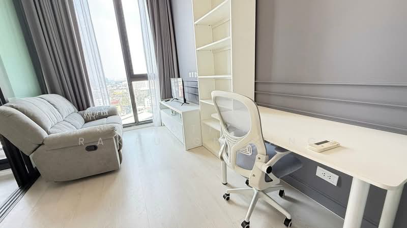 Mazarine Ratchayothin, Bangkok, Soi Phahonyothin 30, Phahonyothin Road, Chan Kasem, Chatuchak, Bangkok, 1 Bedroom, 33 sqm, Condo For Rent, by Chotika   Rakrungrueang, 500265507 - DDproperty.com