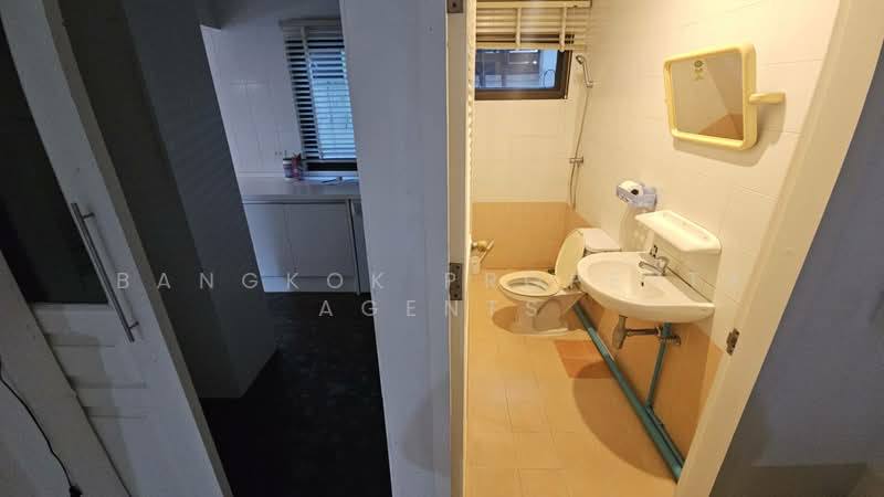 Baan Ananda : บ้านอานันดา, กรุงเทพ, สุขุมวิท 61, คลองตันเหนือ, วัฒนา, กรุงเทพ, 300 ตร.ม., คอนโด ให้เช่า, โดย BANGKOK PROPERTY AGENTS, 500265523 - DDproperty.com