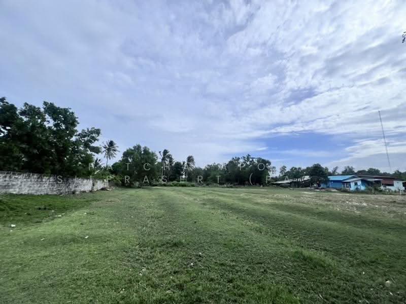 ขายที่ดินเปล่าสวย ทำเลดี เมืองสงขลา ติดทะเล บรรยากาศธรรมชาติ รายล้อมด้วยชุมชน เดินทางสะดวก, songkhla, Ko Taeo, Muang Songkhla, Songkhla, , 6,400 sqm, Land For Sale, by Patcharaporn Silprasert (Patcha), 500265549 - DDproperty.com