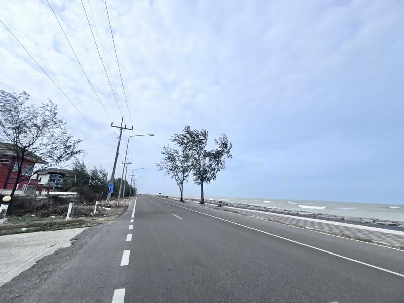 ขายที่ดินเปล่าสวย ทำเลดี เมืองสงขลา ติดทะเล บรรยากาศธรรมชาติ รายล้อมด้วยชุมชน เดินทางสะดวก, songkhla, Ko Taeo, Muang Songkhla, Songkhla, , 6,400 sqm, Land For Sale, by Patcharaporn Silprasert (Patcha), 500265549 - DDproperty.com