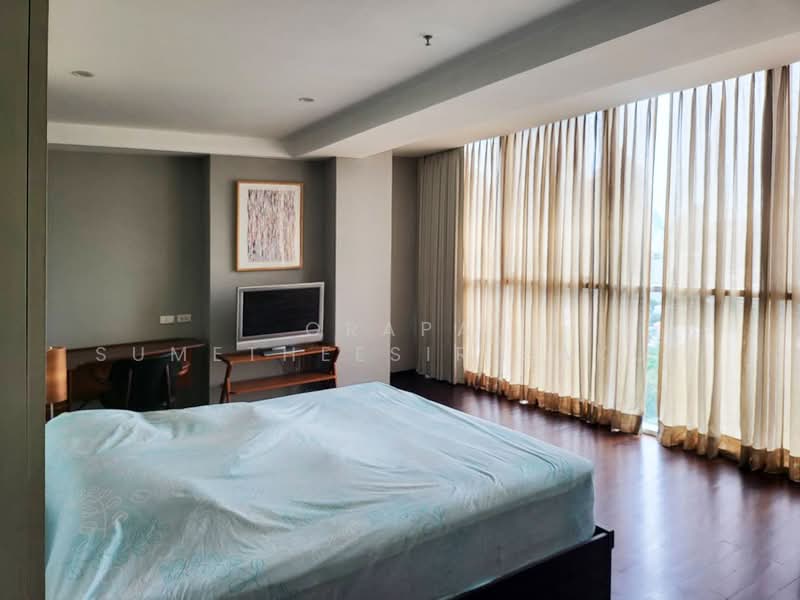 Urbana Langsuan, Bangkok, 55 Langsuan Road, Lumphini, Pathum Wan, Bangkok, 2 Bedrooms, 145 sqm, Condo For Sale, by Orapa Sumetheesirisakul, 500265599 - DDproperty.com