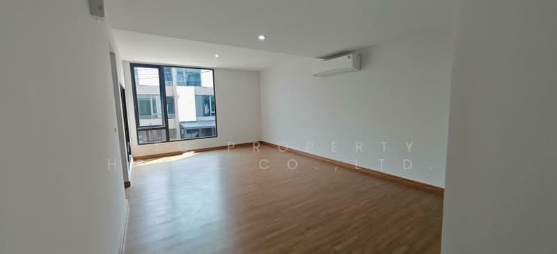 Baan Klang Muang Ladprao 101 Station, Bangkok, Soi Ladprao 101 Yeak 42, Khlong Chan, Bang Kapi, Bangkok, 3 Bedrooms, 169 sqm, Single Detached House For Rent, by NTG Property House Co.,Ltd., 500265640 - DDproperty.com