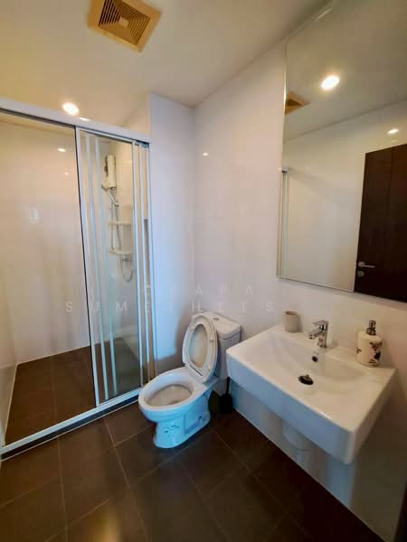 The Base Park West Sukhumvit 77, Bangkok, 11 Soi Sukhumvit 77 Sukhumvit Road, Phra Kanong Nua, Watthana, Bangkok, 2 Bedrooms, 53 sqm, Condo For Sale, by Orapa Sumetheesirisakul, 500265669 - DDproperty.com