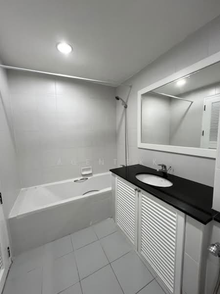 Supalai Place Sukhumvit 39 : ศุภาลัย เพลส สุขุมวิท 39, กรุงเทพ, 175-179 ซอยสุขุมวิท 39 ถนนสุขุมวิท แขวงคลองตันเหนือ เขตวัฒนา กรุงเทพมหานคร, คลองตันเหนือ, วัฒนา, กรุงเทพ, 50 ตร.ม., คอนโด ให้เช่า, โดย Agentbkk, 500265677 - DDproperty.com