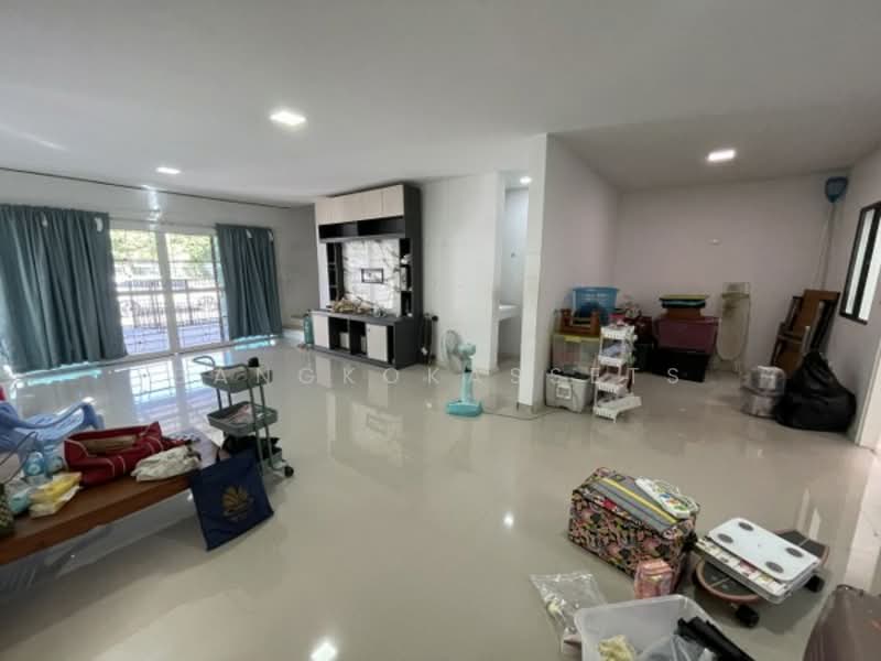 B8200 บ้านแฝด ม.พฤกษาวิลล์ อ่อนนุช-สุวรรณภูมิ ใกล้มอเตอร์เวย์ ลาดกระบัง, Samut Prakan, Rachathewa, Bang Plee, Samut Prakan, 3 Bedrooms, 140 sqm, Semi-Detached House (Twin House) For Sale, by bangkokassets, 500265686 - DDproperty.com