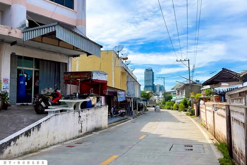 Commercial building in Siracha Land and House 2 project (Soi Rong Mai Khid), Chonburi NY-045152, Chon Buri (Pattaya), Surasak, Si Racha, Chon Buri (Pattaya), , 160 sqm, Shophouse For Sale, by Benchawarin Pakkawetppisit, 500265699 - DDproperty.com