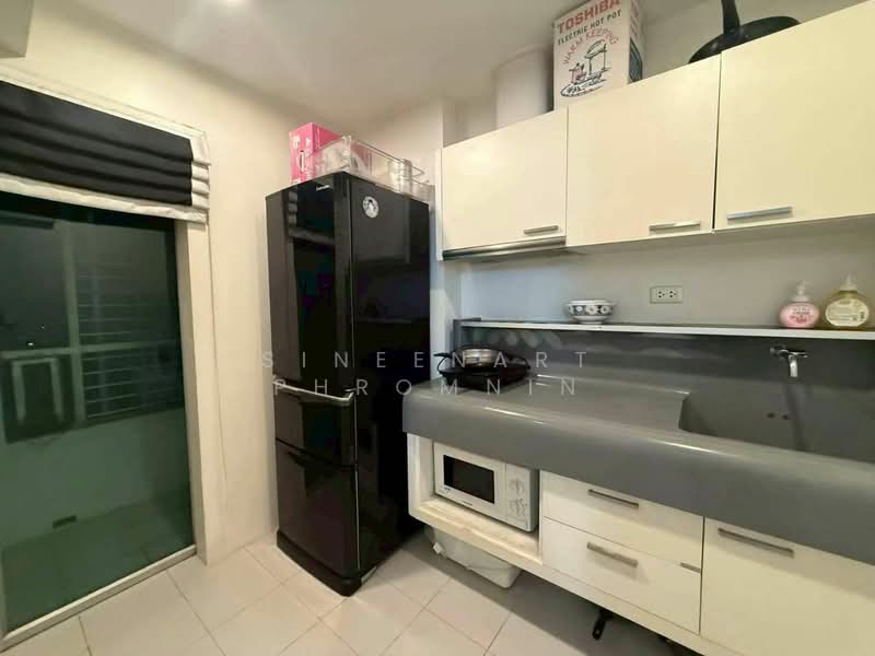 Q House Condo Sathorn, Bangkok, Thonburi Road, Khlong Ton Sai, Khlong San, Bangkok, 2 Bedrooms, 65 sqm, Condo For Rent, by Sineenart Phromnin, 500265713 - DDproperty.com
