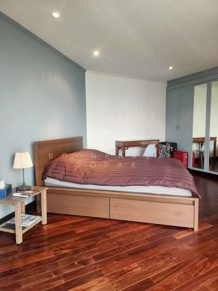 Baan Piya Sathorn, Bangkok, Soi Suanplu (Sathorn Soi 3) South Sathorn Road, Thung Maha Mek, Sathon, Bangkok, 3 Bedrooms, 250 sqm, Condo For Rent, by Boonraksa Sopak, 500265724 - DDproperty.com