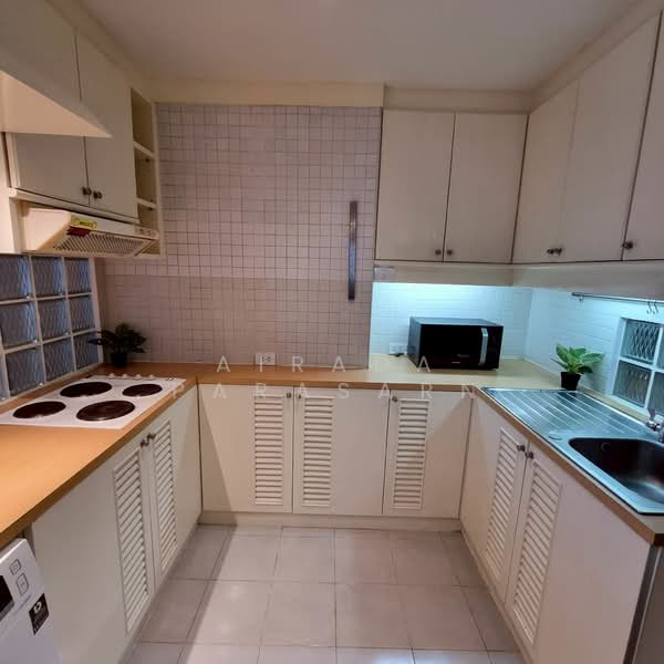 Supalai Place Sukhumvit 39, Bangkok, 175-179 Soi Sukhumvit 39 Sukhumvit Road, Khlong Tan Nua, Watthana, Bangkok, 2 Bedrooms, 142 sqm, Condo For Rent, by Airada Parasarn, 500265741 - DDproperty.com