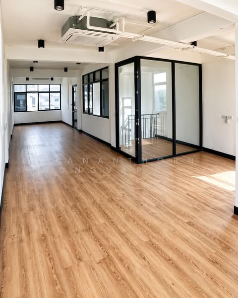 Home Office for rent, Bangkok, Bang Chak, Phra Khanong, Bangkok, 3 Bedrooms, 360 sqm, Townhouse For Rent, by Thananthorn Wongvarnkaseam, 500265761 - DDproperty.com