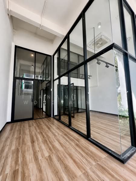 Home Office for rent, Bangkok, Bang Chak, Phra Khanong, Bangkok, 3 Bedrooms, 360 sqm, Townhouse For Rent, by Thananthorn Wongvarnkaseam, 500265761 - DDproperty.com