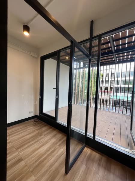 Home Office for rent, กรุงเทพ, บางจาก, พระโขนง, กรุงเทพ, 360 ตร.ม., ทาวน์เฮ้าส์ ให้เช่า, โดย Thananthorn Wongvarnkaseam, 500265761 - DDproperty.com