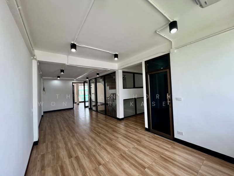 Home Office for rent, กรุงเทพ, บางจาก, พระโขนง, กรุงเทพ, 360 ตร.ม., ทาวน์เฮ้าส์ ให้เช่า, โดย Thananthorn Wongvarnkaseam, 500265761 - DDproperty.com