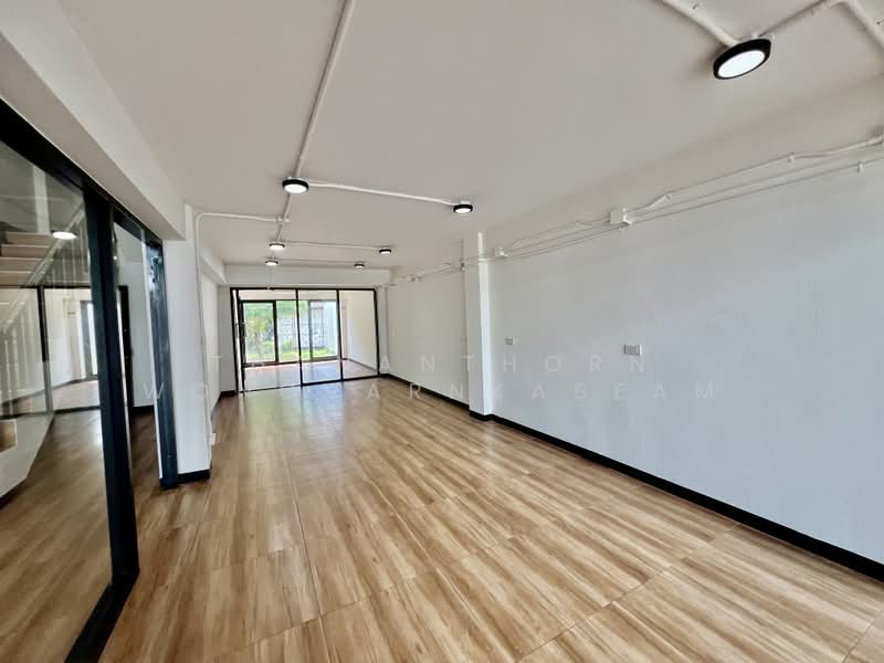 Home Office for rent, Bangkok, Bang Chak, Phra Khanong, Bangkok, 3 Bedrooms, 360 sqm, Townhouse For Rent, by Thananthorn Wongvarnkaseam, 500265761 - DDproperty.com