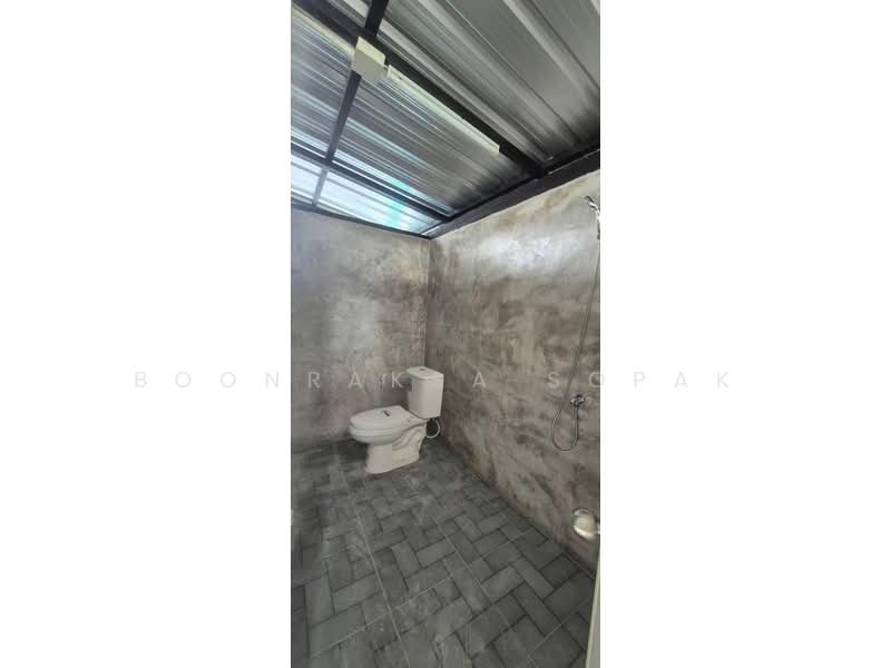 1-BR House, Bangkok, Lat Phrao, Lat Phrao, Bangkok, 1 Bedroom, 150 sqm, Single Detached House For Rent, by Boonraksa Sopak, 500265774 - DDproperty.com