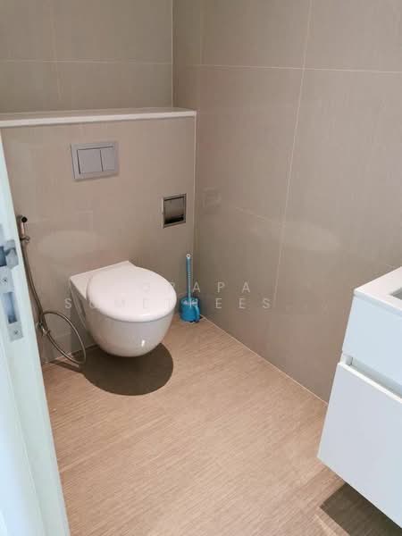 H Sukhumvit 43, Bangkok, 28 Sukhumvit 34 Road, Khlong Tan Nua, Watthana, Bangkok, 2 Bedrooms, 59 sqm, Condo For Sale, by Orapa Sumetheesirisakul, 500265776 - DDproperty.com