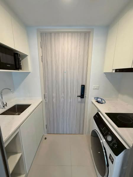 ESQUE Sukhumvit 101/1, Bangkok, Soi Wachiratham Sathit 25, Bang Chak, Phra Khanong, Bangkok, 2 Bedrooms, 38 sqm, Condo For Rent, by Hathairat Rookphan , 500265781 - DDproperty.com