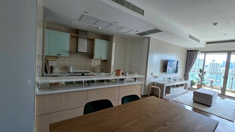 The Lakes, Bangkok, 123 Ratchadaphisek Road, Khlong Toei, Khlong Toei, Bangkok, 2 Bedrooms, 109 sqm, Condo For Sale, by Orapa Sumetheesirisakul, 500265813 - DDproperty.com