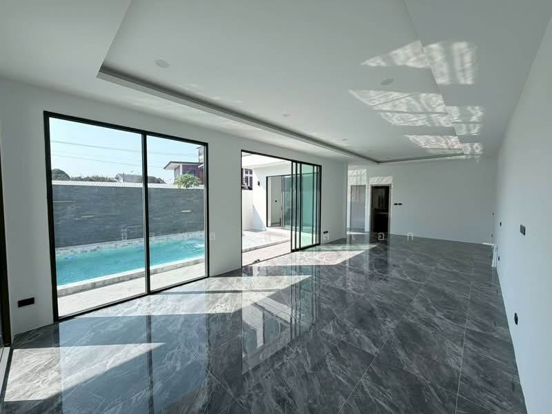 บ้านพูลวิลล่า บางแสน, Chon Buri (Pattaya), ข้าวหลาม, Ang Sila, Muang Chon Buri, Chon Buri (Pattaya), 4 Bedrooms, 350 sqm, Single Detached House For Sale, by ธีรพล สกุลเอก, 500265826 - DDproperty.com