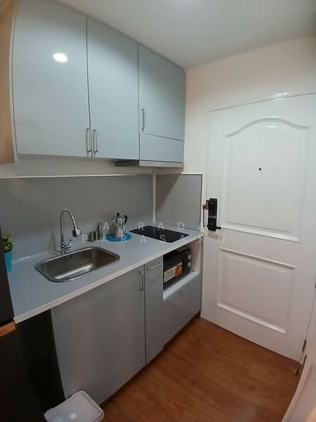 Surawong City Resort, Bangkok, Rama 4, Si Phraya, Bang Rak, Bangkok, 1 Bedroom, 35 sqm, Condo For Rent, by Airada Parasarn, 500265834 - DDproperty.com