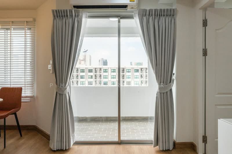 The Waterford Royal Suites Senanikom : เดอะ วอเตอร์ฟอร์ด รอยัล สูท เสนานิคม, กรุงเทพ, 250 ซอย ซูซูกิ, จันทรเกษม, จตุจักร, กรุงเทพ, 60 ตร.ม., คอนโด ขาย, โดย Phacharakorn Anusiri, 500265878 - DDproperty.com