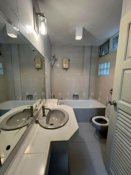 undefined, Bangkok, Samsen Nai, Phaya Thai, Bangkok, 3 Bedrooms, 250 sqm, Townhouse For Rent, by Sarunyarat Sutthiapiwat, 500265889 - DDproperty.com