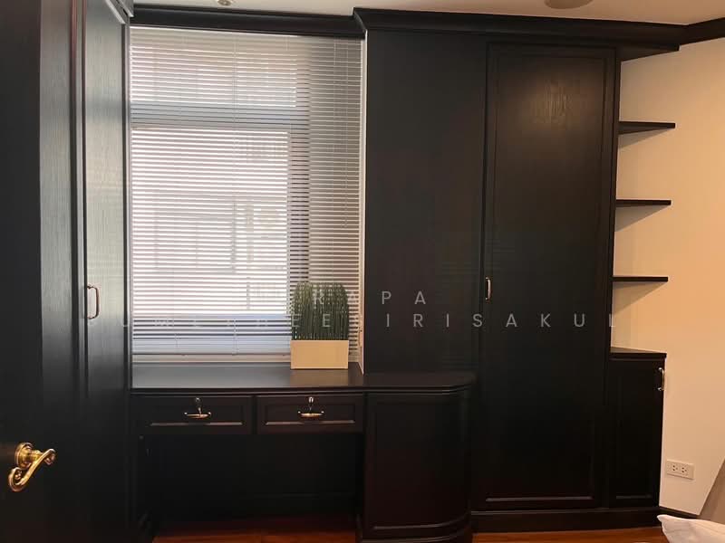 Green Point Silom, Bangkok, 29 Soi Anumanratthanon, Suriyawong, Bang Rak, Bangkok, 2 Bedrooms, 63 sqm, Condo For Sale, by Orapa Sumetheesirisakul, 500265895 - DDproperty.com