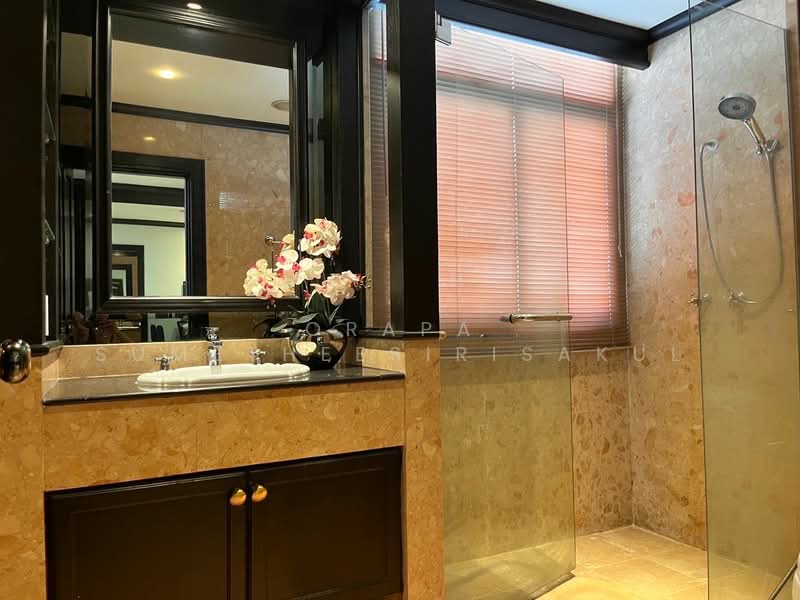 Green Point Silom, Bangkok, 29 Soi Anumanratthanon, Suriyawong, Bang Rak, Bangkok, 2 Bedrooms, 63 sqm, Condo For Sale, by Orapa Sumetheesirisakul, 500265895 - DDproperty.com