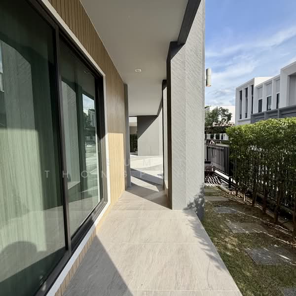 Bangkok Boulevard Signature Westgate, Nonthaburi, Kanchanaphisek Road, Bang Bua Thong, Bang Bua Thong, Nonthaburi, 4 Bedrooms, 439 sqm, Single Detached House For Sale, by Sumit Thongpahusatcha, 500265916 - DDproperty.com