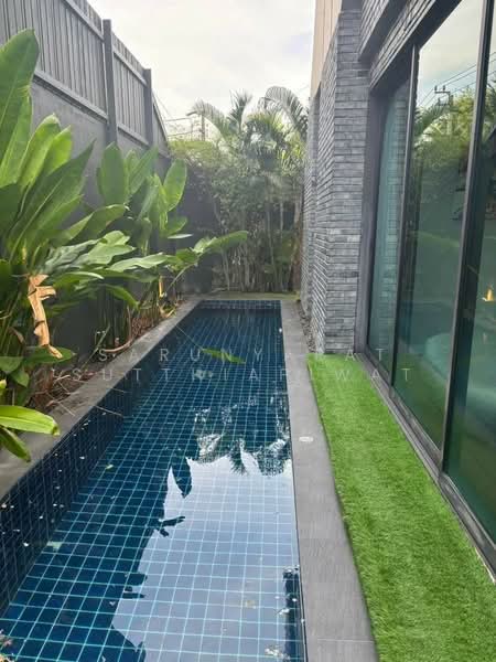 3-BR Townhouse, Bangkok, Khlong Tan Nua, Watthana, Bangkok, 3 Bedrooms, 450 sqm, Townhouse For Sale, by Sarunyarat Sutthiapiwat, 500265920 - DDproperty.com