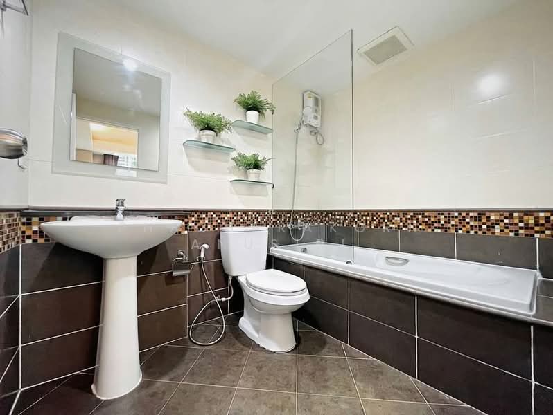 The Waterford Sukhumvit 50, Bangkok, 890 Soi Sukhumvit 50, Phra Kanong, Khlong Toei, Bangkok, 2 Bedrooms, 75 sqm, Condo For Rent, by Phacharakorn Anusiri, 500265932 - DDproperty.com