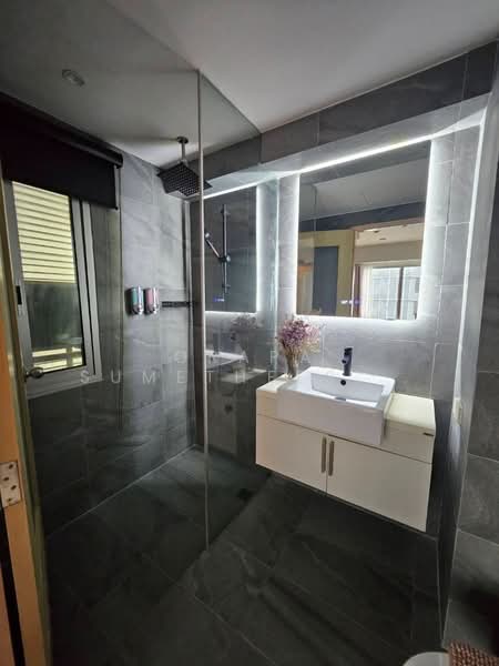 My Resort Bangkok, Bangkok, 1724 Petchaburi Road, Bang Kapi, Huai Khwang, Bangkok, 1 Bedroom, 47 sqm, Condo For Sale, by Orapa Sumetheesirisakul, 500265950 - DDproperty.com