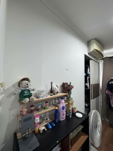 For Sale - Lumpini Place Ratchayothin, Bangkok