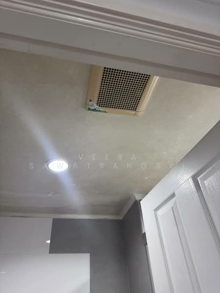 For Sale - Lumpini Place Ratchayothin, Bangkok