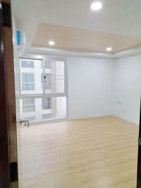 Resorta Yen-Akat, Bangkok, 270 87 Soi Amon, Chong Nonsi, Yan Nawa, Bangkok, 5 Bedrooms, 161 sqm, Condo For Sale, by Orapa Sumetheesirisakul, 500265971 - DDproperty.com