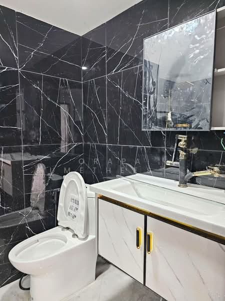 Resorta Yen-Akat, Bangkok, 270 87 Soi Amon, Chong Nonsi, Yan Nawa, Bangkok, 5 Bedrooms, 161 sqm, Condo For Sale, by Orapa Sumetheesirisakul, 500265971 - DDproperty.com