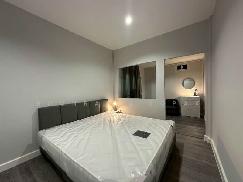 ทาวน์เฮ้าส์ 3-ห้องนอน, กรุงเทพ, ลาดพร้าว, ลาดพร้าว, กรุงเทพ, 204 ตร.ม., ทาวน์เฮ้าส์ ให้เช่า, โดย Boonraksa Sopak, 500265982 - DDproperty.com