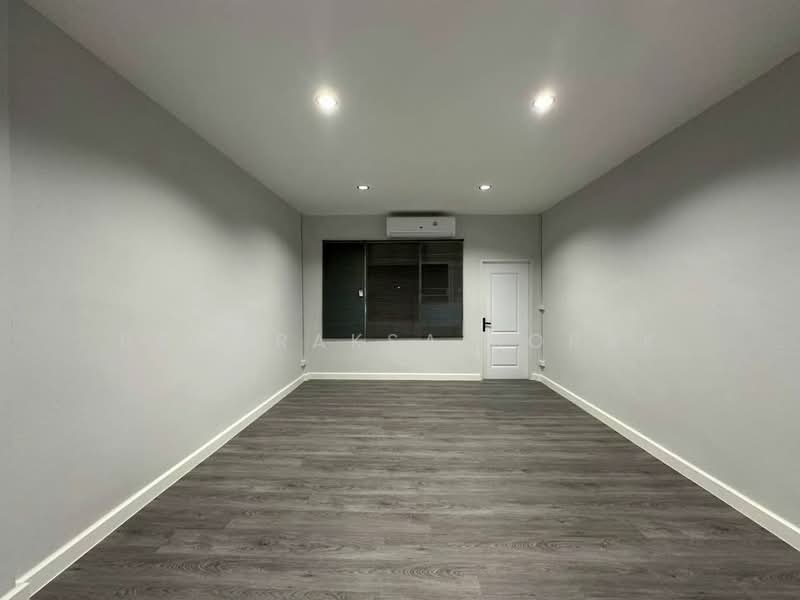 3-BR Townhouse, Bangkok, Lat Phrao, Lat Phrao, Bangkok, 3 Bedrooms, 204 sqm, Townhouse For Rent, by Boonraksa Sopak, 500265982 - DDproperty.com