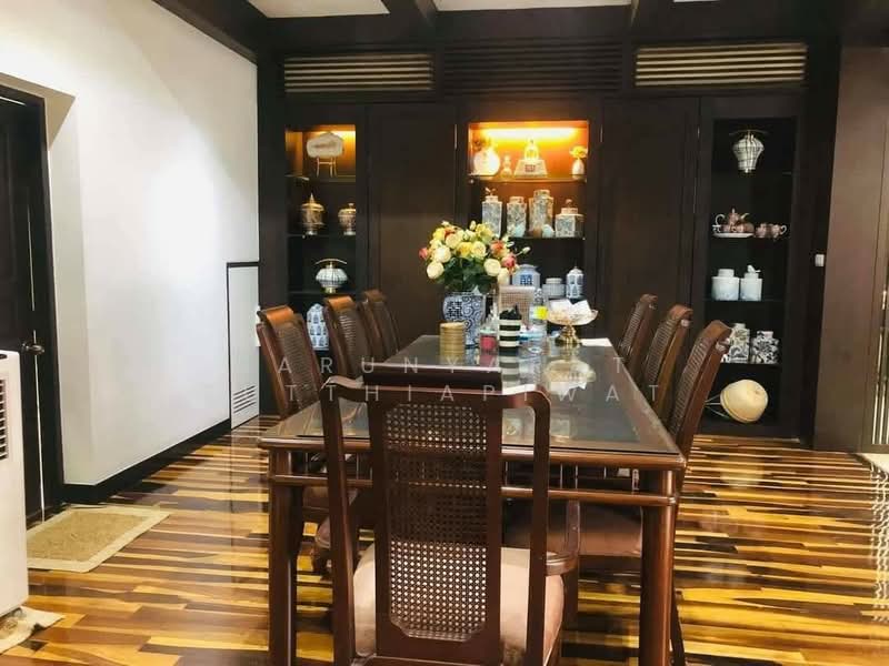 Garden House Rama 3, Bangkok, Soi Nonsi, Chong Nonsi, Yan Nawa, Bangkok, 5 Bedrooms, 400 sqm, Townhouse For Rent, by Sarunyarat Sutthiapiwat, 500266007 - DDproperty.com