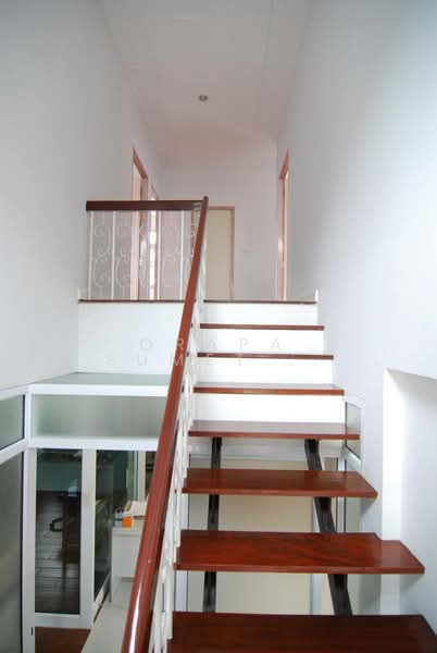 4-BR House, Bangkok, Samsen Nai, Phaya Thai, Bangkok, 4 Bedrooms, 320 sqm, Single Detached House For Sale, by Orapa Sumetheesirisakul, 500266023 - DDproperty.com